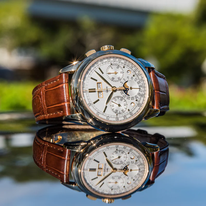 Luxury Watch - Aether Legacy