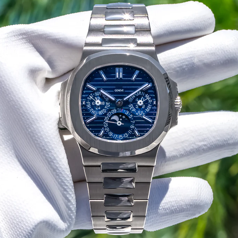 Luxury Watch - Veritas Sentry