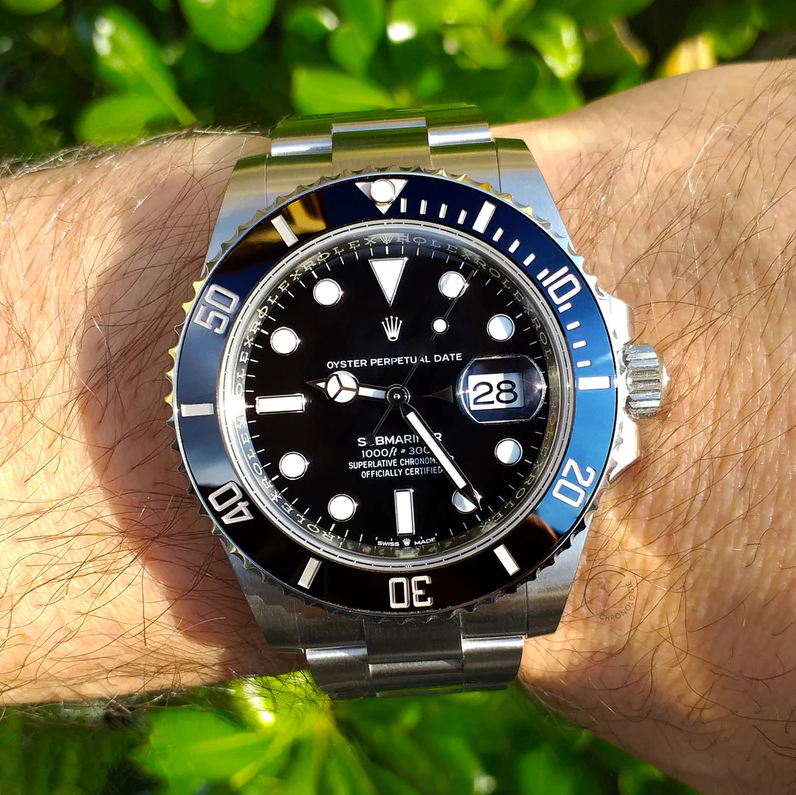 Luxury Watch - DEEP BLACK EXPLORER