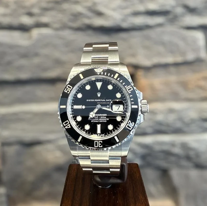 Luxury Watch - DEEP BLACK EXPLORER