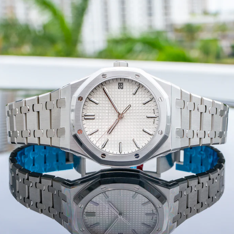 Luxury Watches - Classic Frost Silver