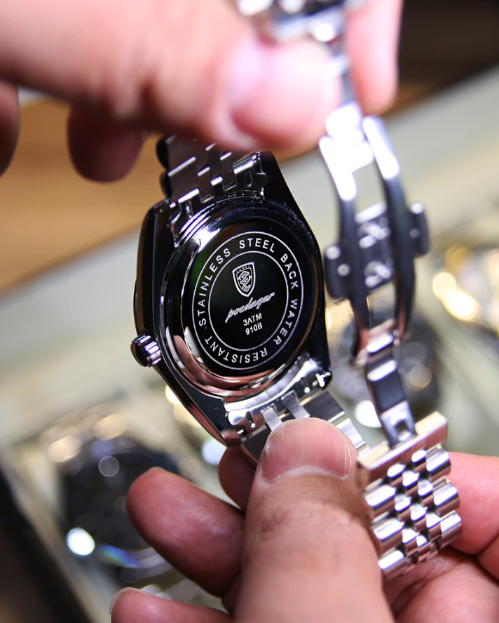 Luxury Watch - GLACIER WHITE SUMMIT